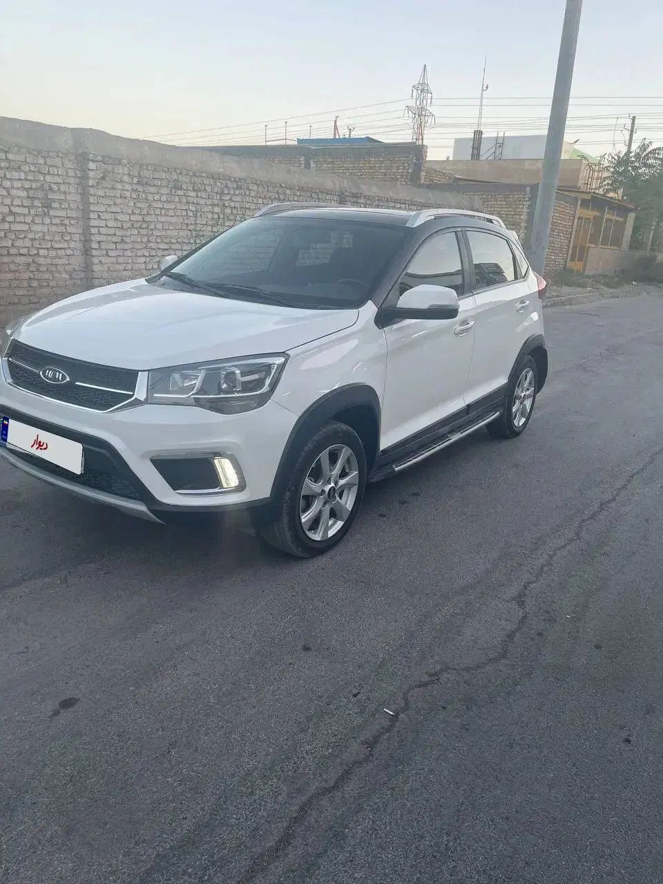 ام وی ام X22 دنده ای اسپرت لاکچری - 1400