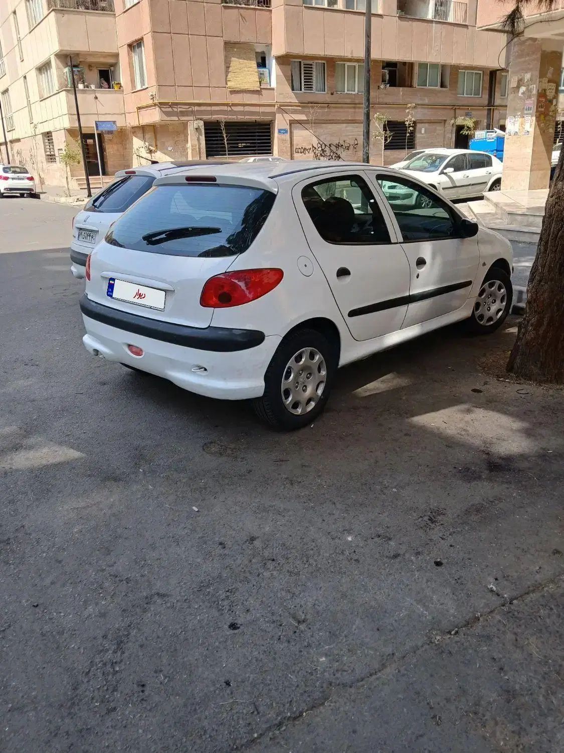 پژو 206 تیپ 2 - 1395