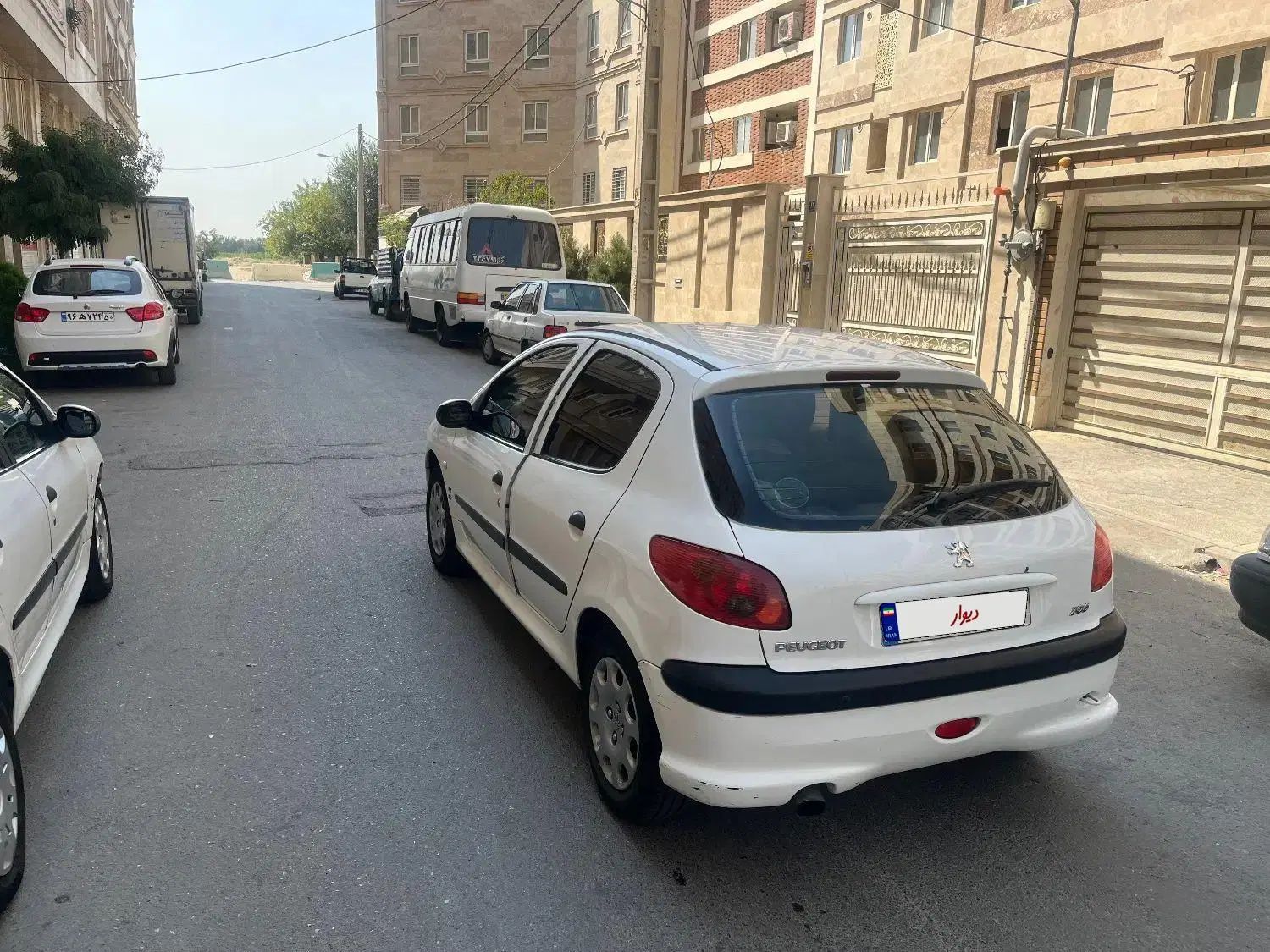 پژو 206 تیپ 5 - 1396