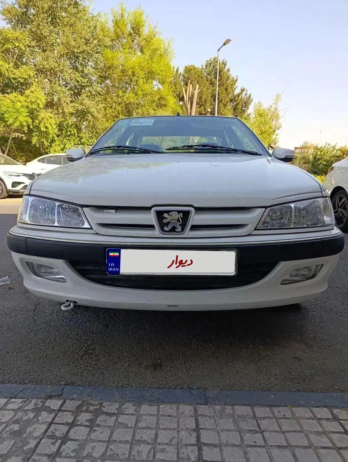 پژو پارس XU7P - 1401