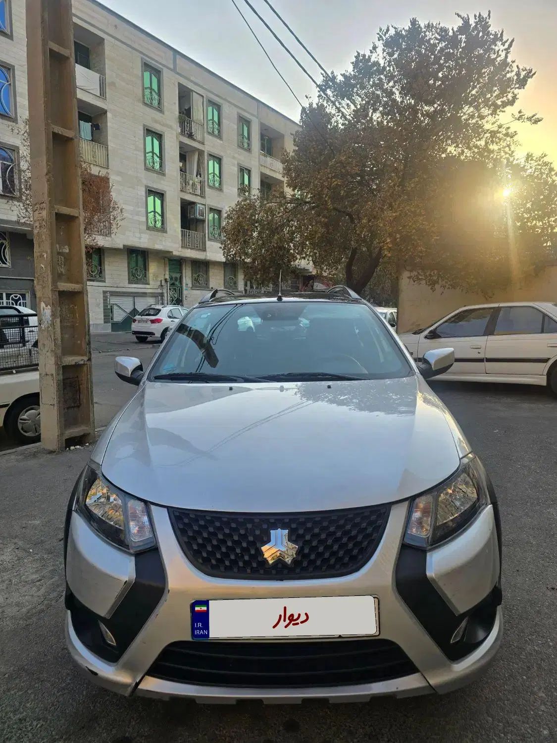 خودرو کوییک، R آگهی ann_20380814