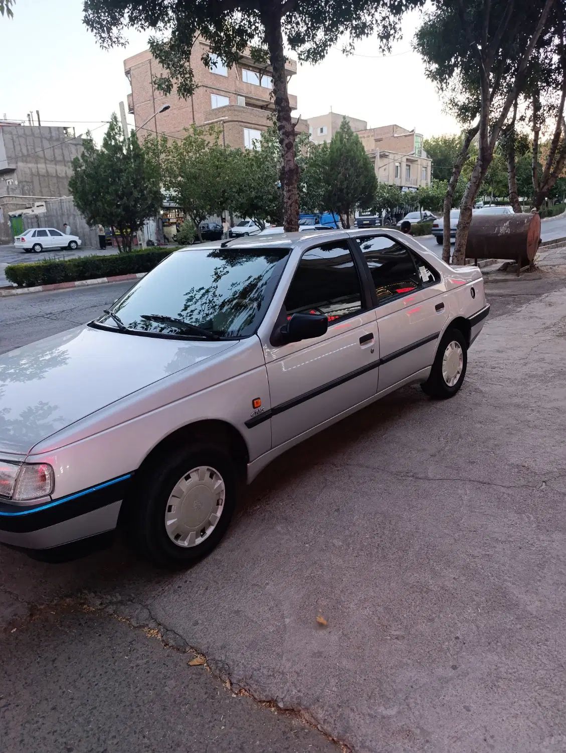 پژو 405 GLX - دوگانه سوز - 1397