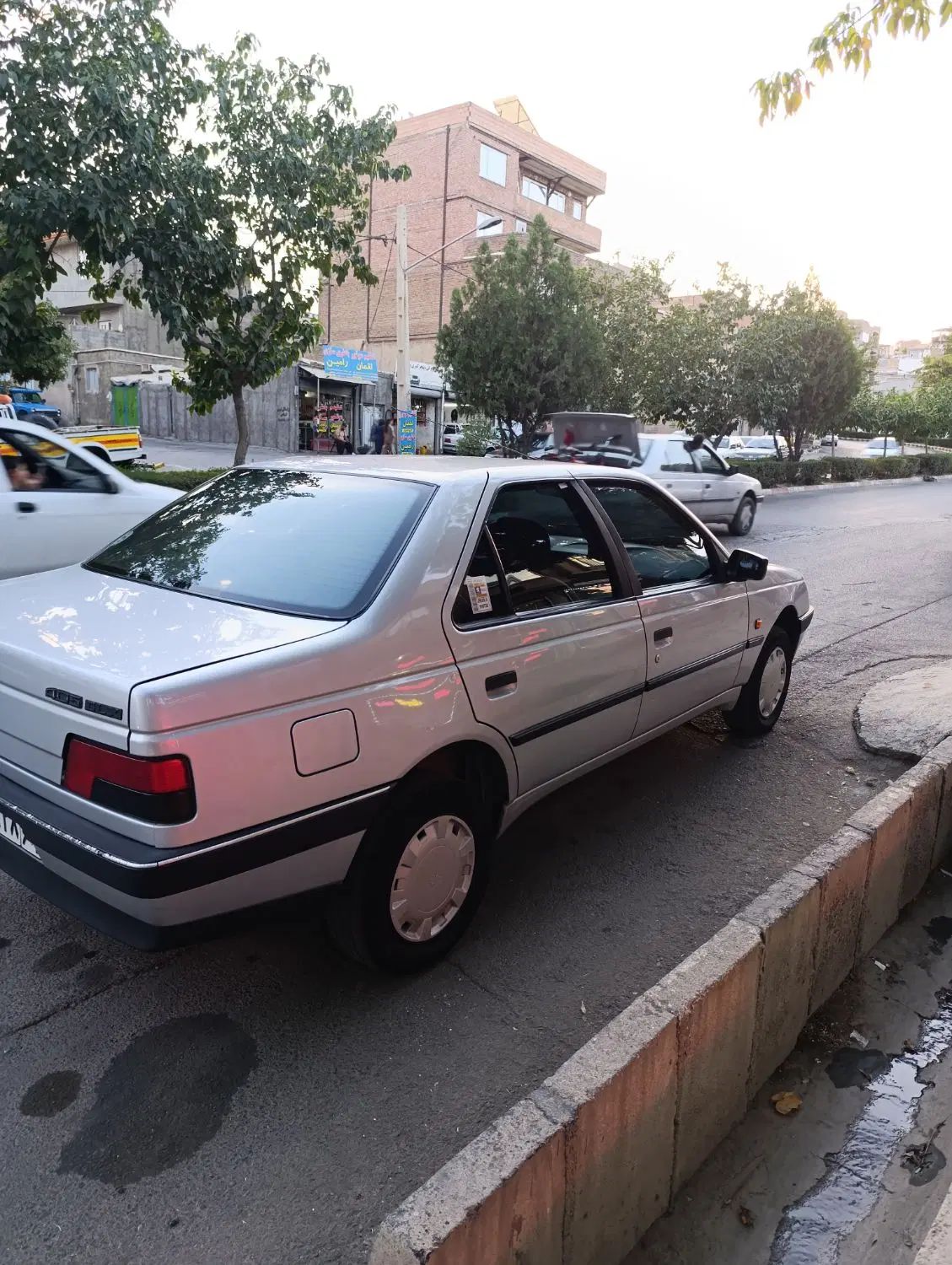 پژو 405 GLX - دوگانه سوز - 1397