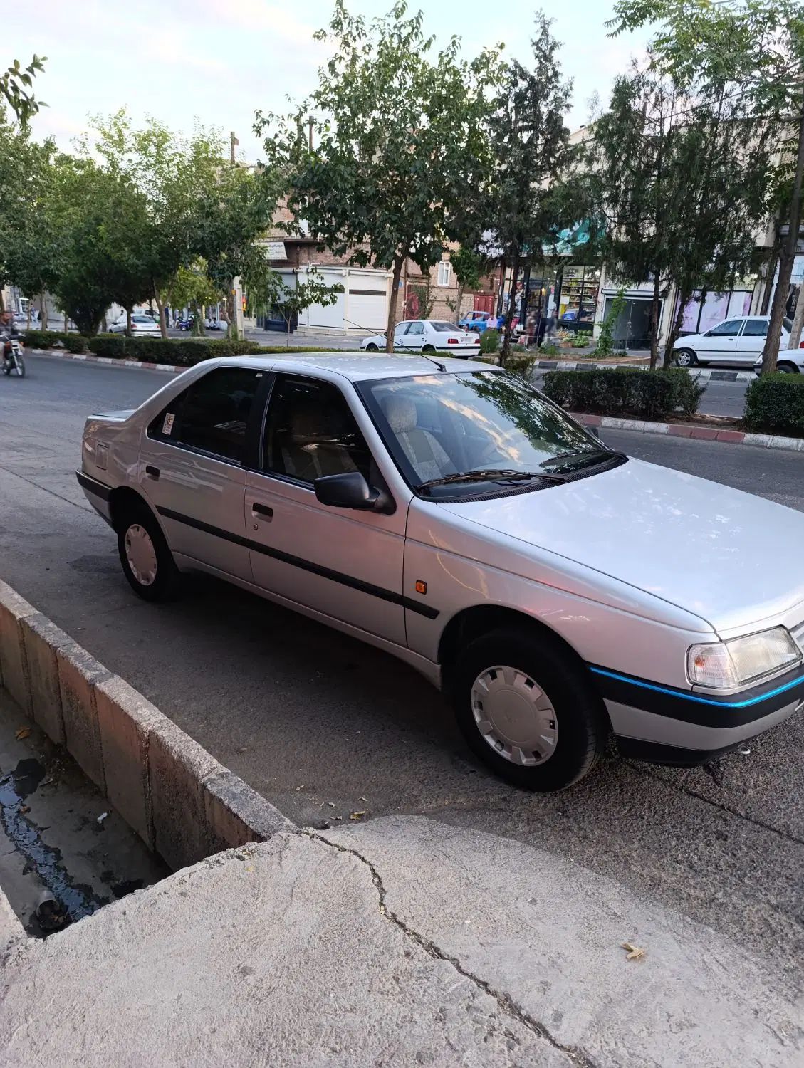 پژو 405 GLX - دوگانه سوز - 1397