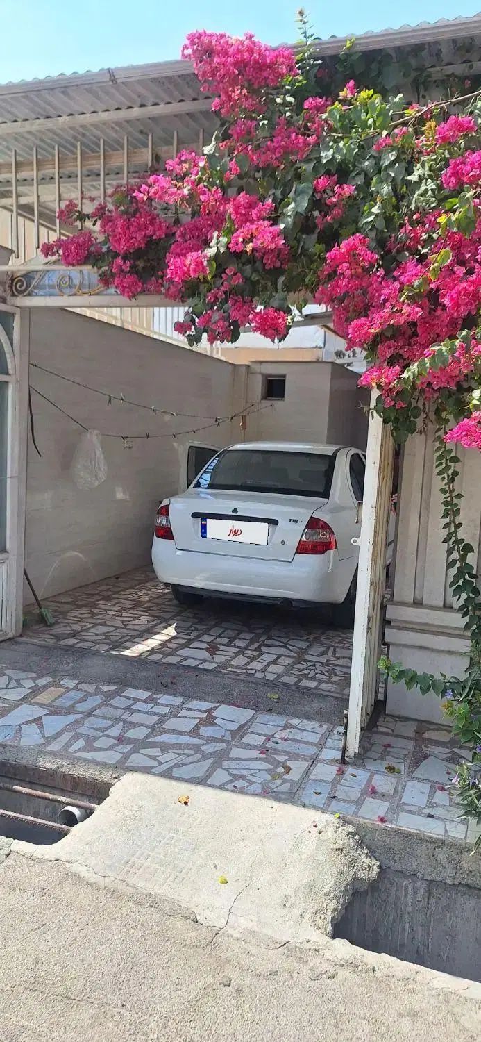 تیبا صندوق دار SX - 1399