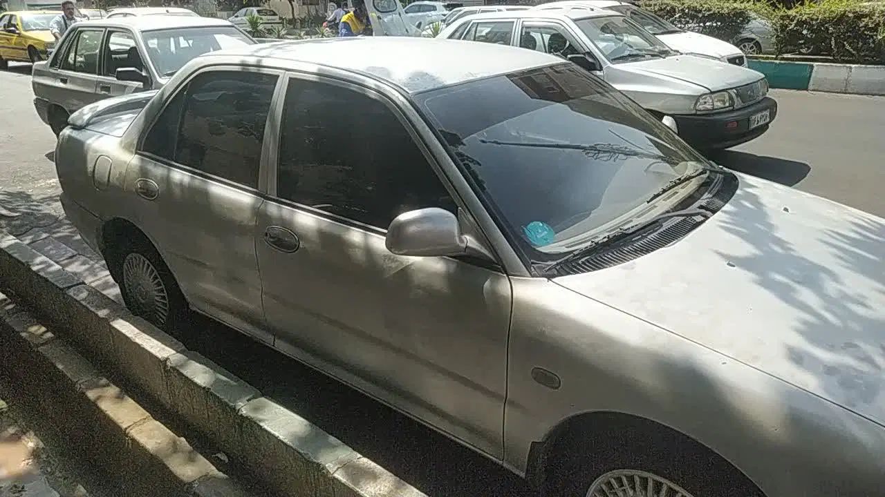 پروتون ویرا دنده‌ای سدان - 1385