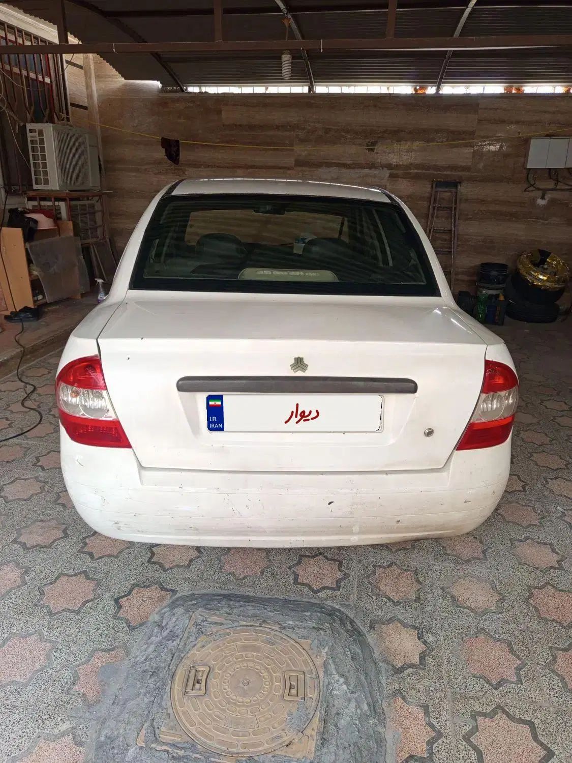 تیبا صندوق دار SL - 1392