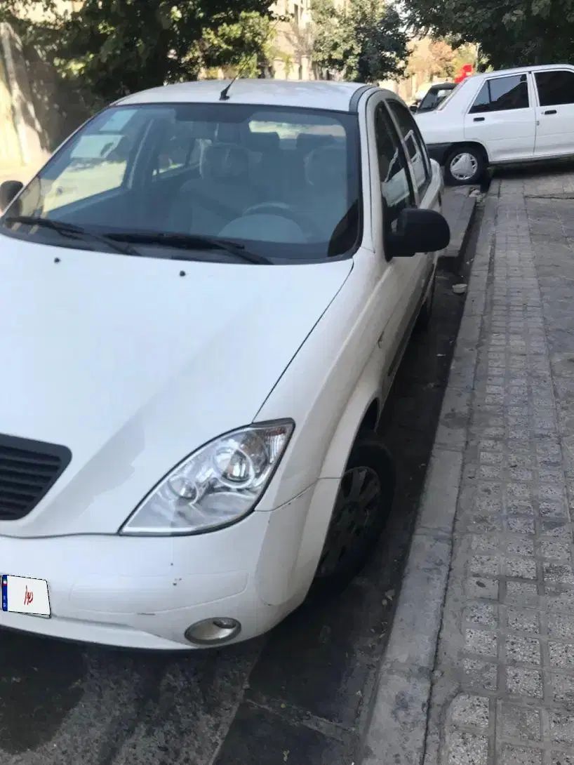 تیبا صندوق دار SX - 1400