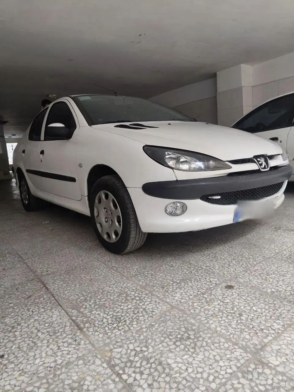 پژو ۲۰۶ صندوق دار v8 - 1395