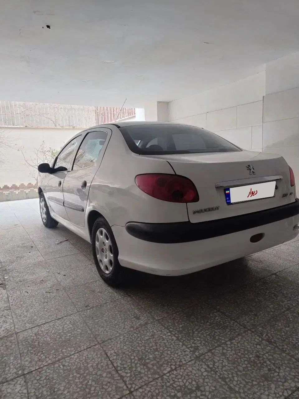 پژو ۲۰۶ صندوق دار v8 - 1395