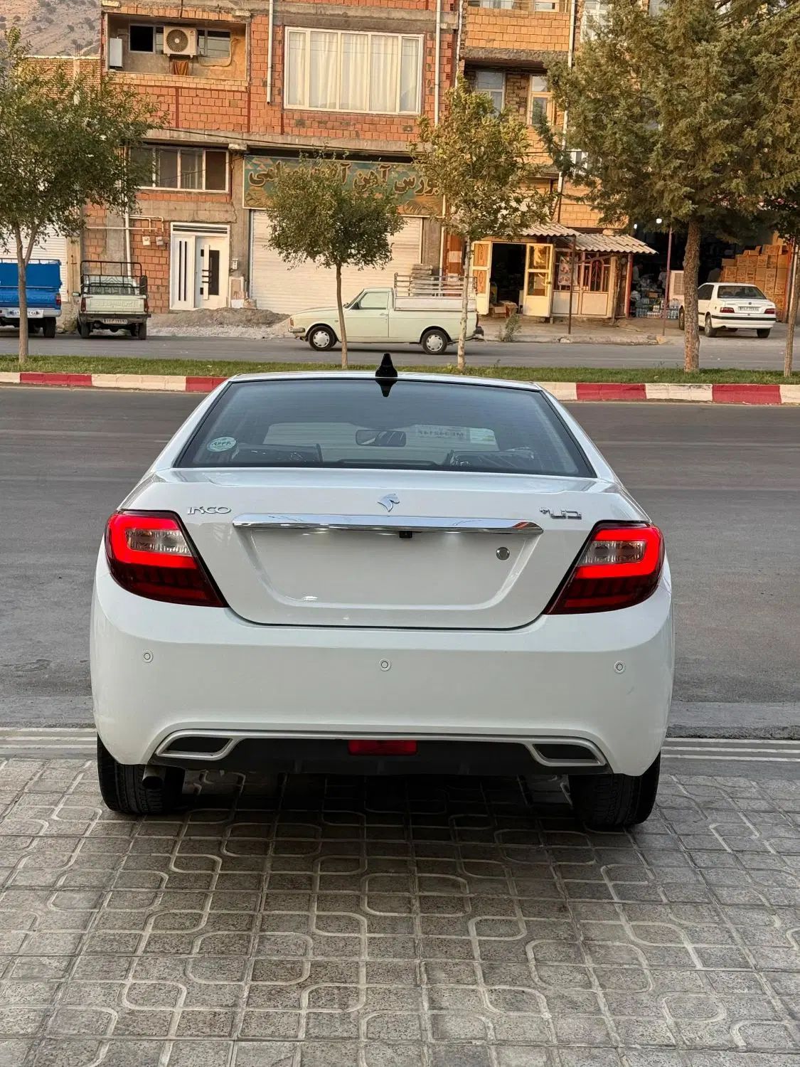 دنا پلاس تیپ ۲ سانروف ۴ ایربگ - 1400