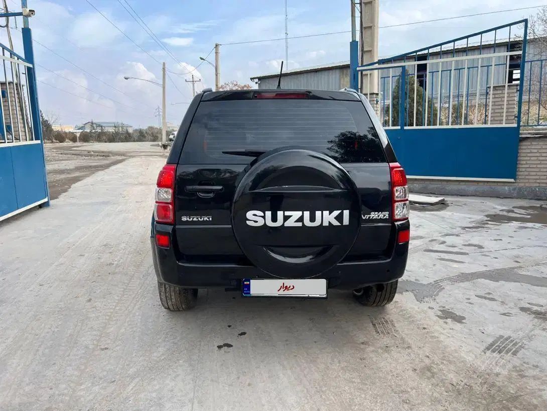 سوزوکی ویتارا ایران خودرو 2400 دنده‌ای - 1390