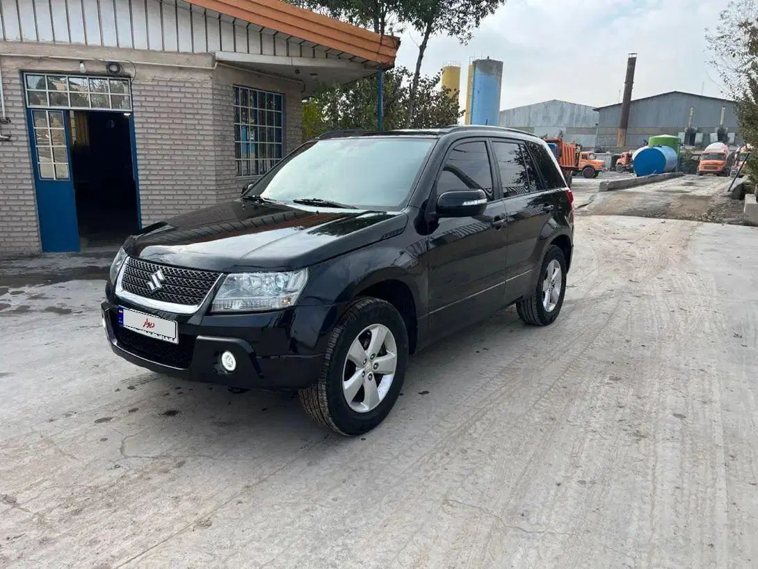 سوزوکی ویتارا ایران خودرو 2400 دنده‌ای - 1390