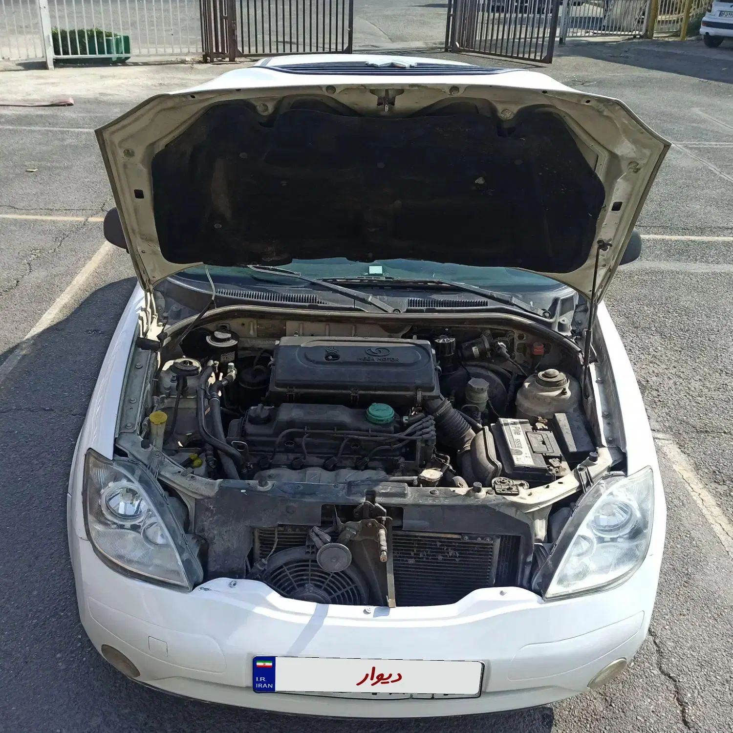 تیبا صندوق دار SX - 1393