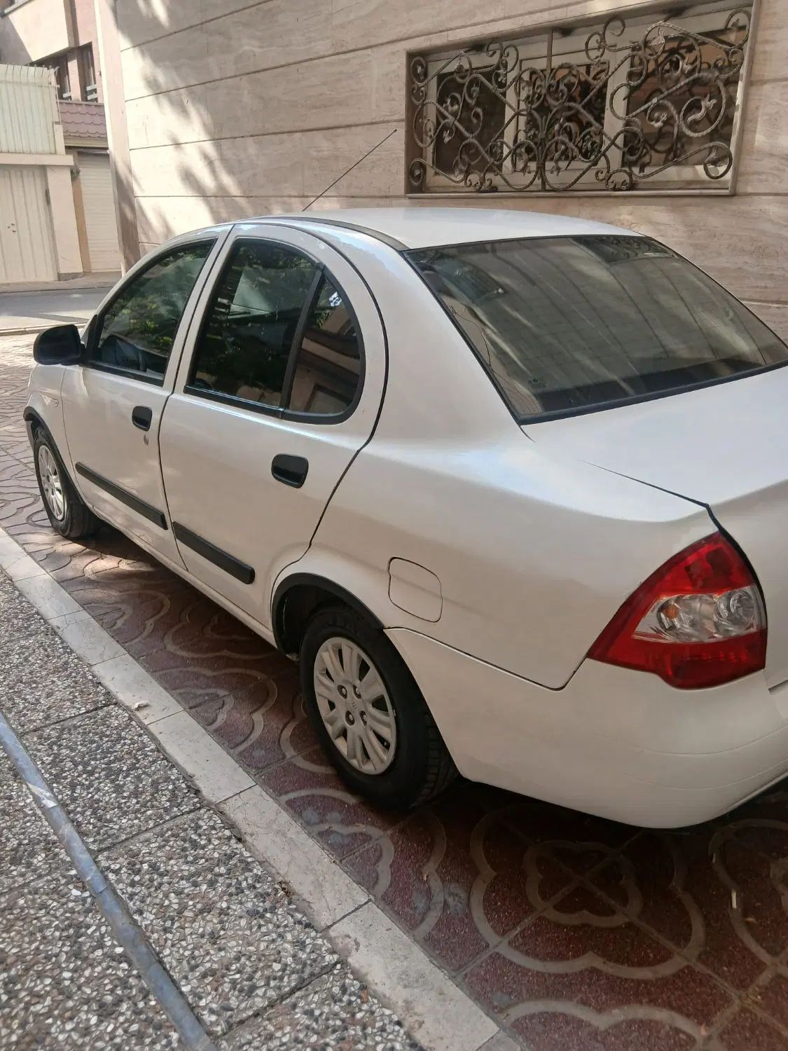 تیبا صندوق دار SX - 1396