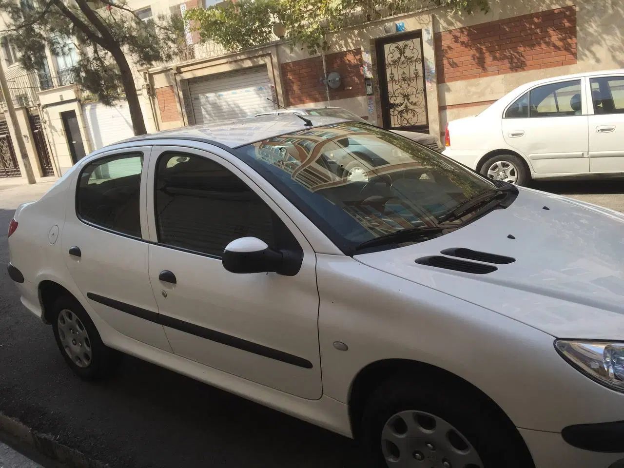 پژو ۲۰۶ صندوق دار v8 - 1396