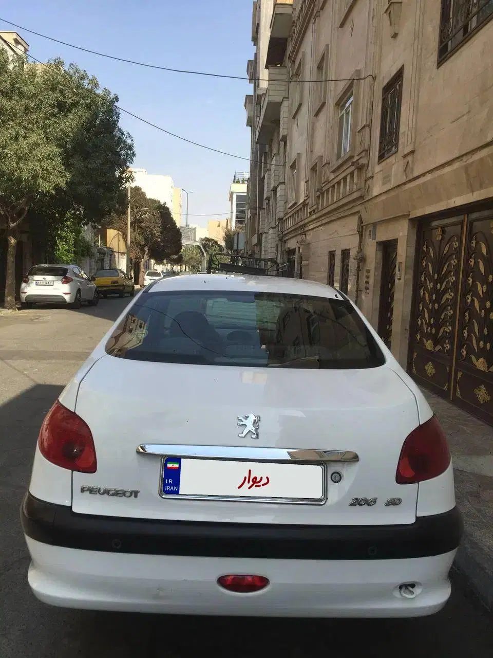 پژو ۲۰۶ صندوق دار v8 - 1396