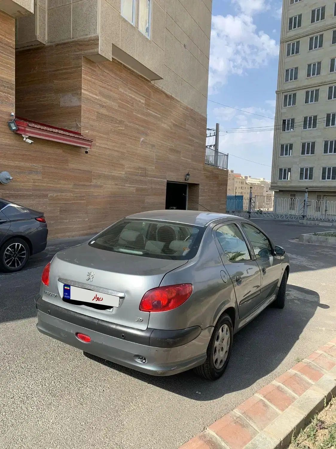 پژو ۲۰۶ صندوق دار v9 - 1388