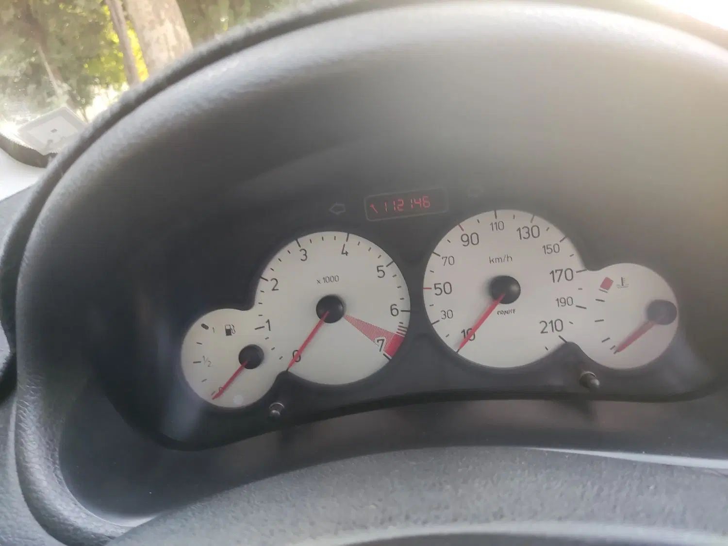 پژو ۲۰۶ صندوق دار v8 - 1396