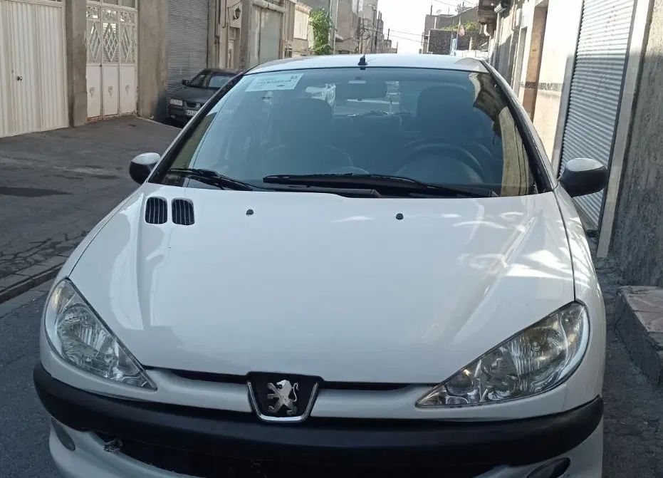 خودرو پژو، ۲۰۶ صندوق دار آگهی ann_20381786