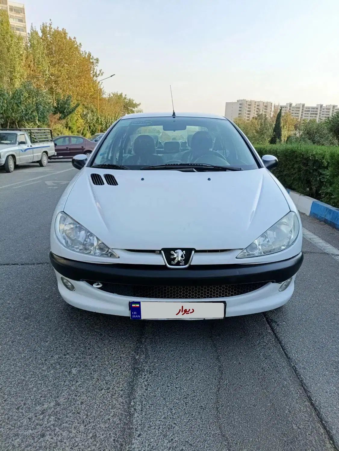 پژو ۲۰۶ صندوق دار v8 - 1397