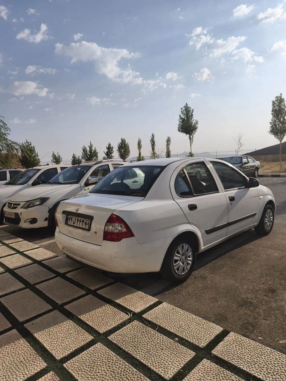 تیبا صندوق دار SX - 1393
