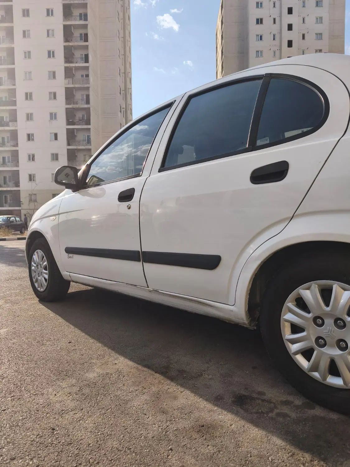 تیبا صندوق دار SX - 1393
