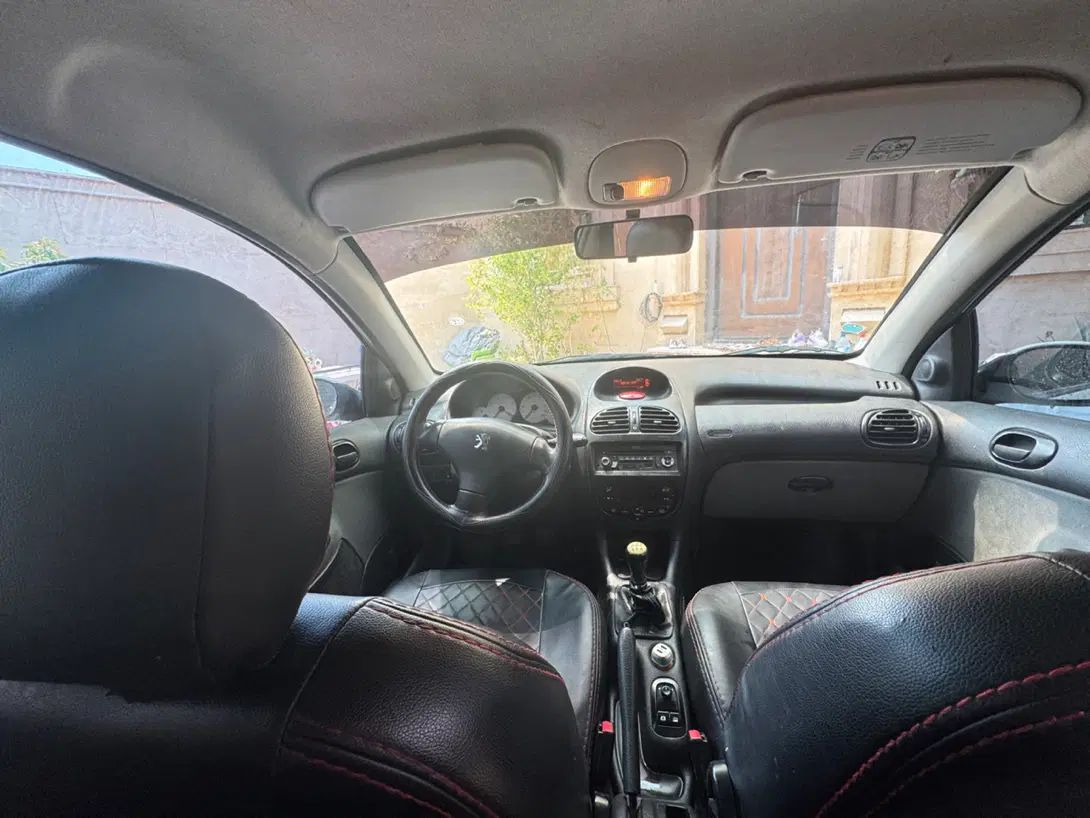 پژو ۲۰۶ صندوق دار v8 - 1395