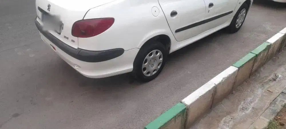 پژو ۲۰۶ صندوق دار v8 - 1396