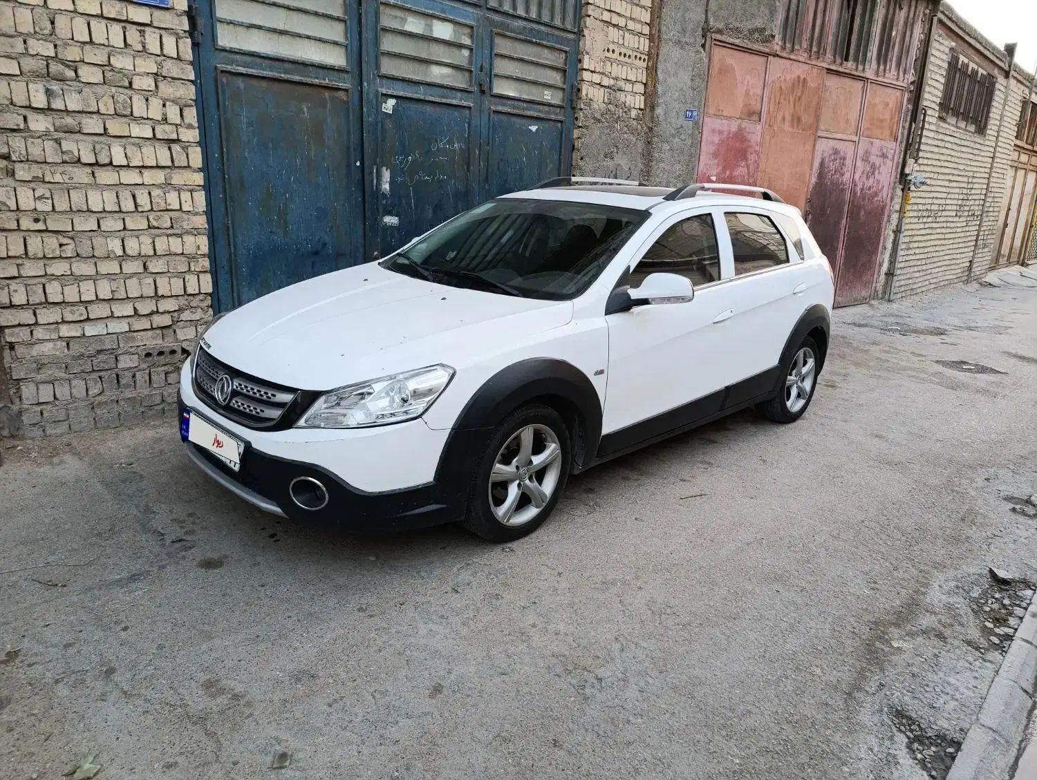 خودرو دانگ فنگ، H30 کراس آگهی ann_20382495