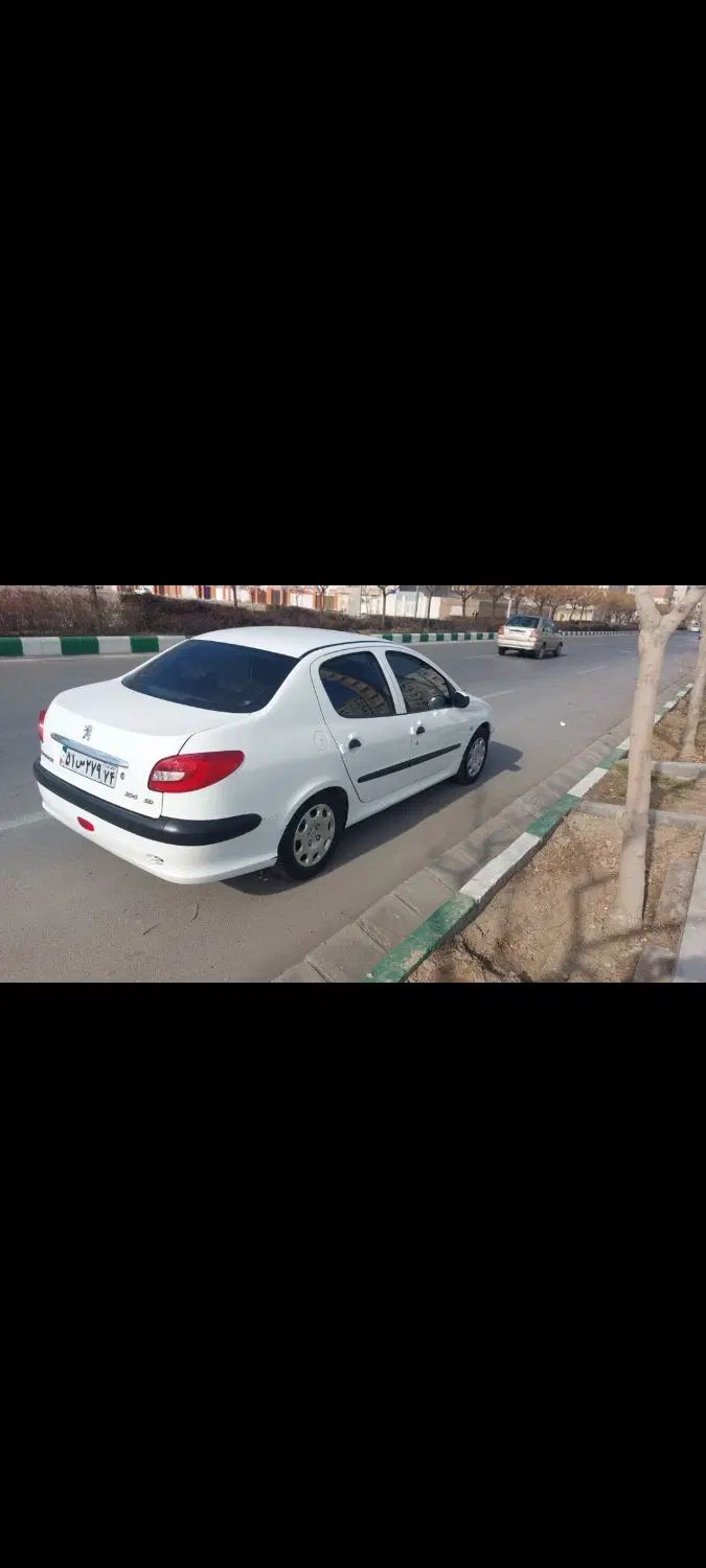 پژو ۲۰۶ صندوق دار v8 - 1398
