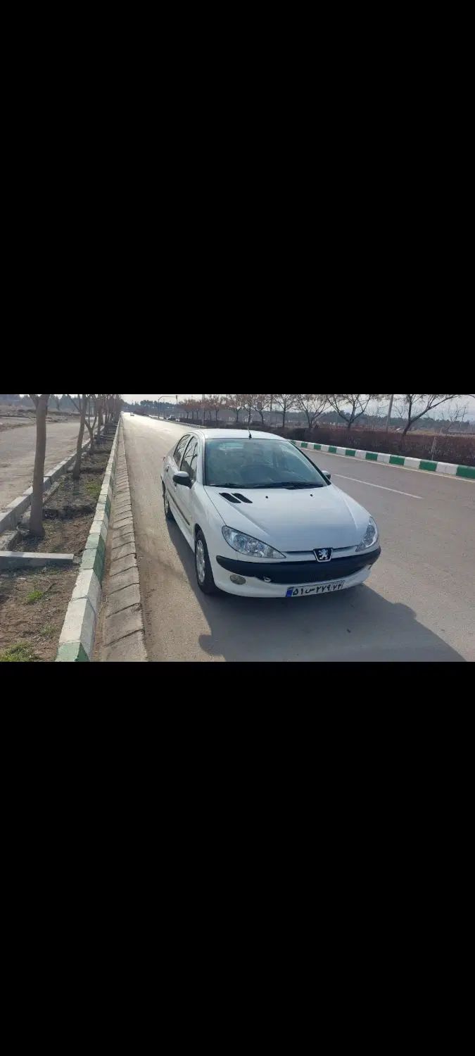 پژو ۲۰۶ صندوق دار v8 - 1398