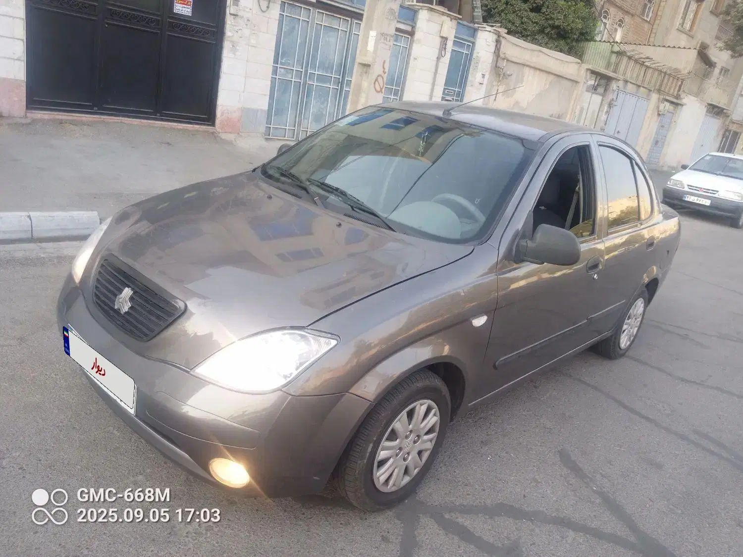 تیبا صندوق دار SL - 1390
