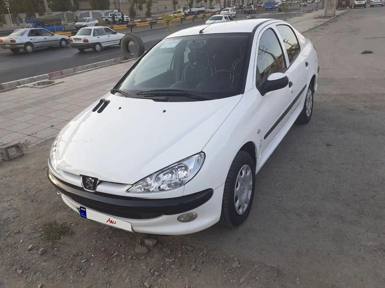 پژو ۲۰۶ صندوق دار v8 - 1397