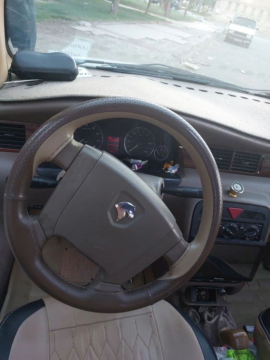سمند LX XU7 - 1396