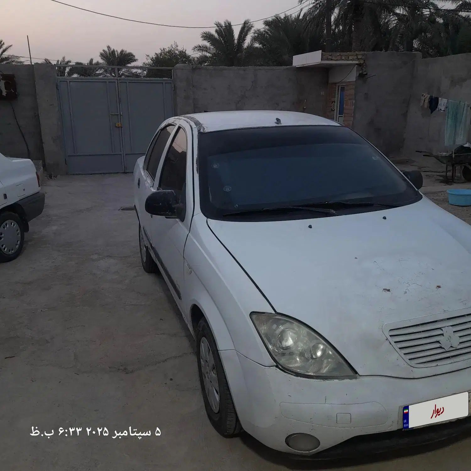 تیبا صندوق دار SX - 1392