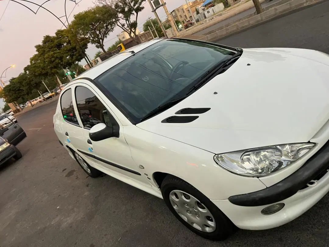پژو ۲۰۶ صندوق دار v8 - 1394