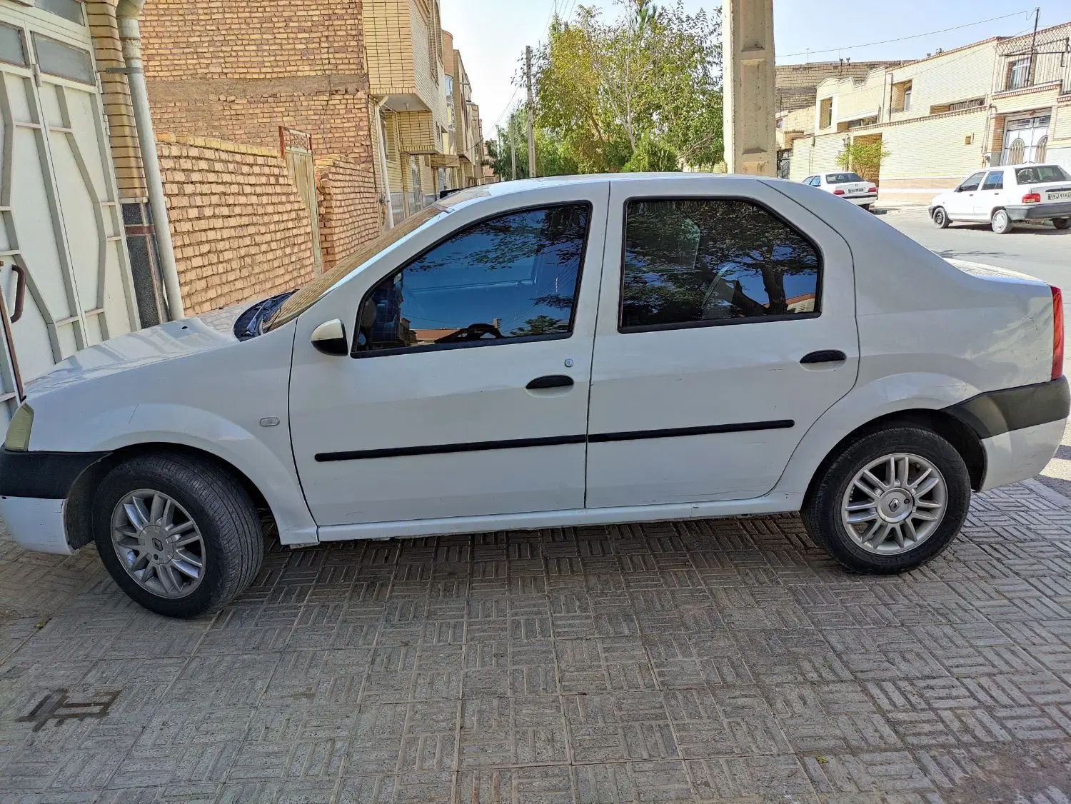 رنو تندر 90 E2 - 1393
