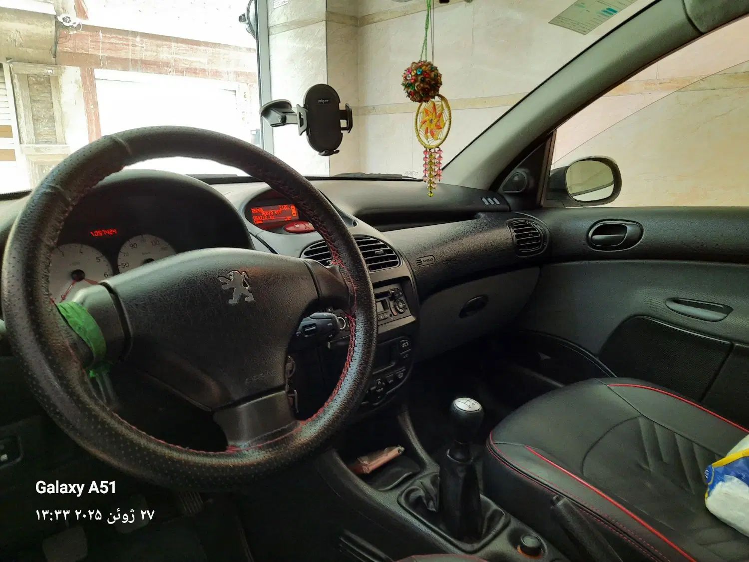 پژو ۲۰۶ صندوق دار v8 - 1397