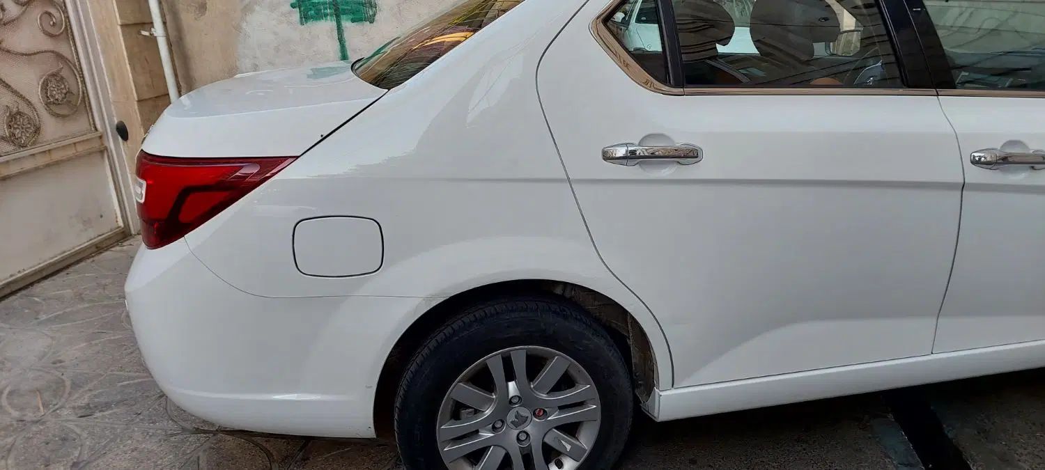 دنا پلاس ۵ دنده EF7 - 1400