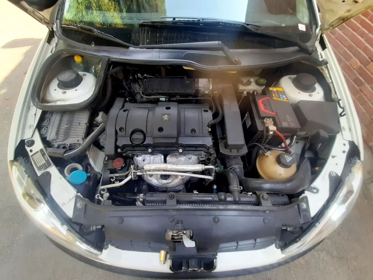 پژو ۲۰۶ صندوق دار v8 - 1388