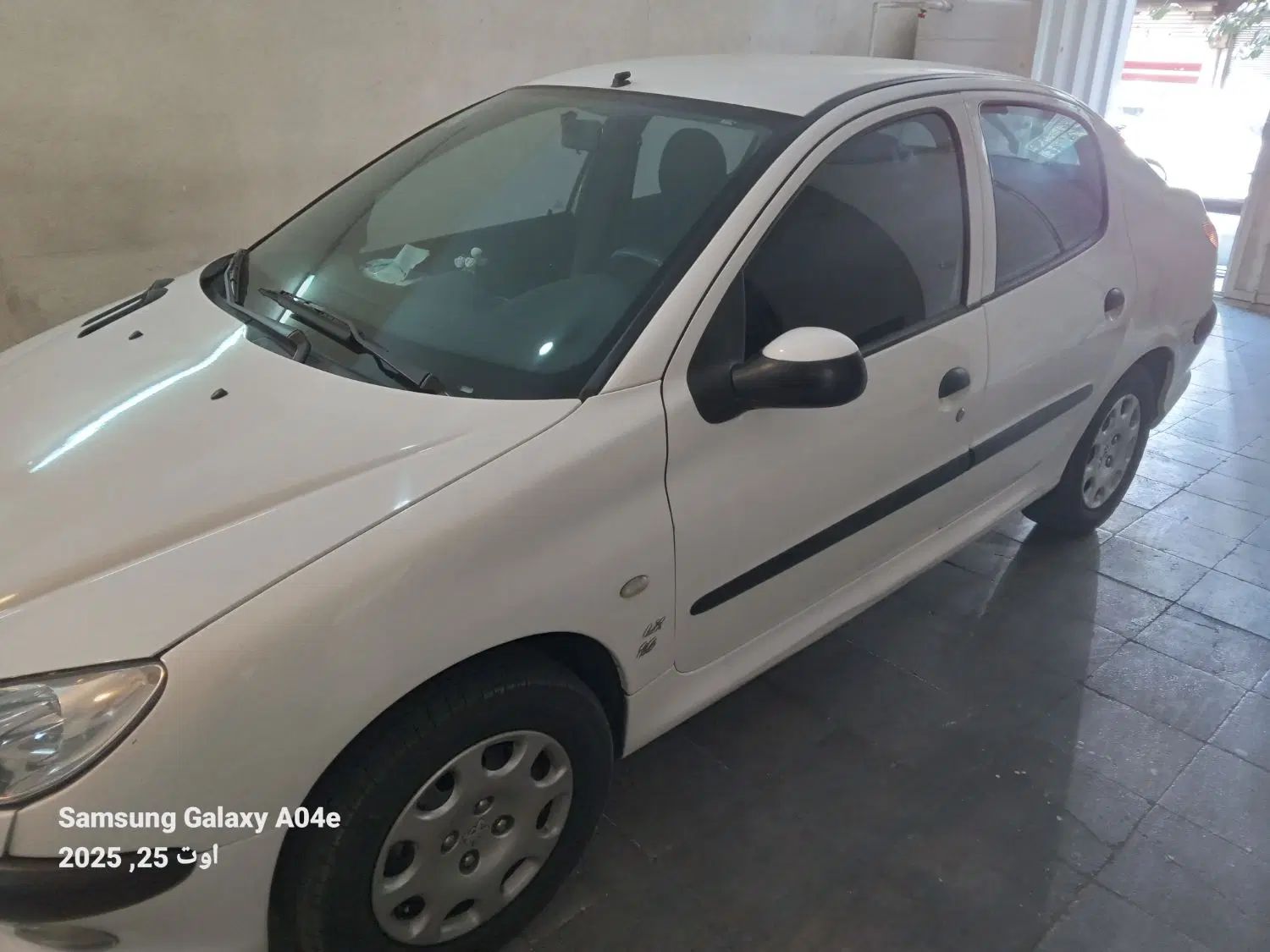 پژو ۲۰۶ صندوق دار v8 - 1393