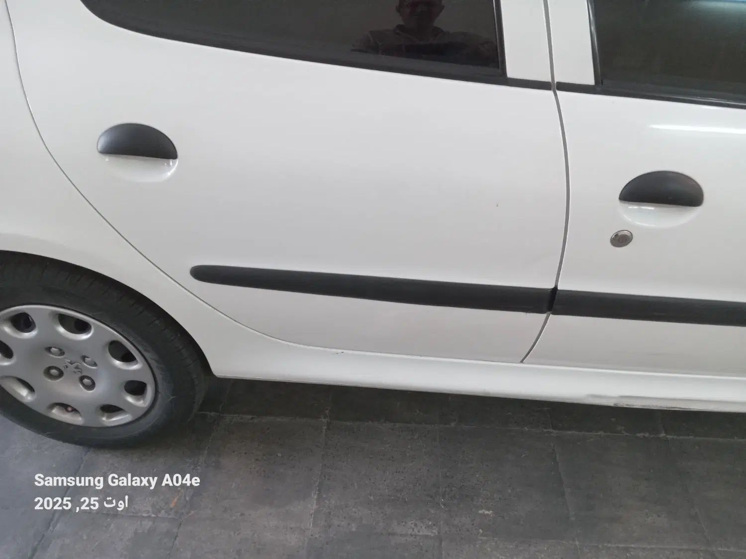 پژو ۲۰۶ صندوق دار v8 - 1393