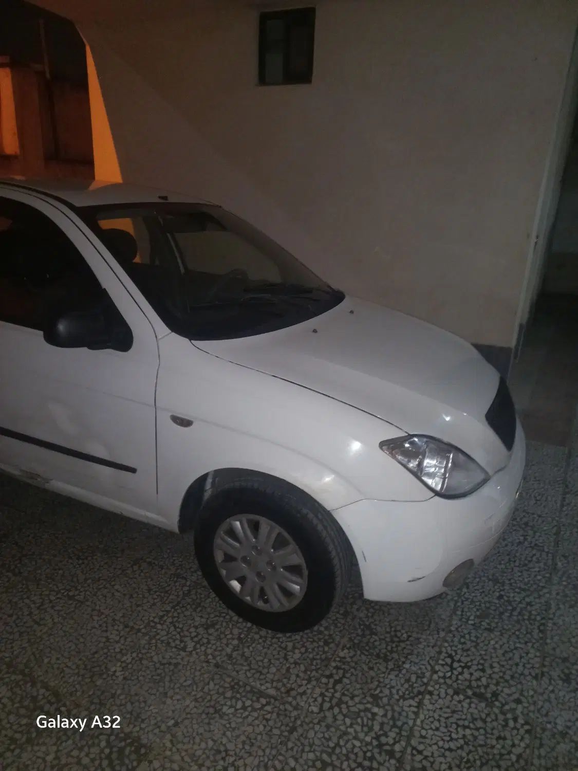 تیبا صندوق دار SX - 1396