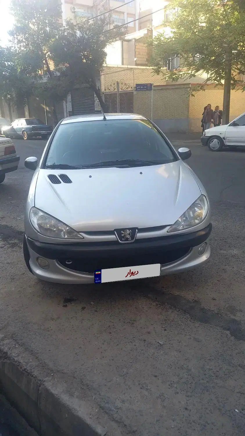 خودرو پژو، ۲۰۶ صندوق دار آگهی ann_20383751