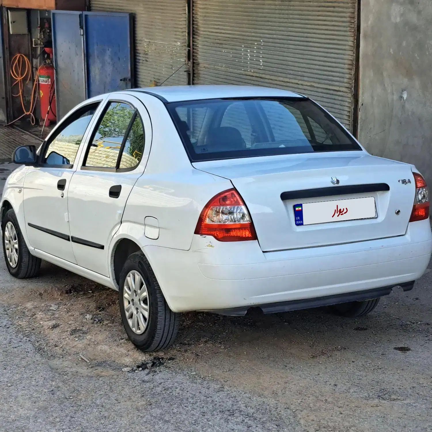 تیبا صندوق دار SX - 1398