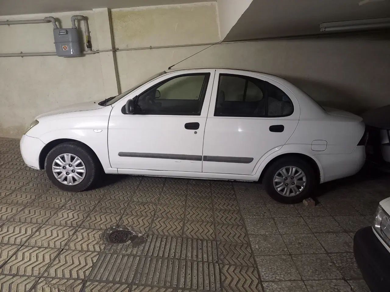 تیبا صندوق دار SX - 1395
