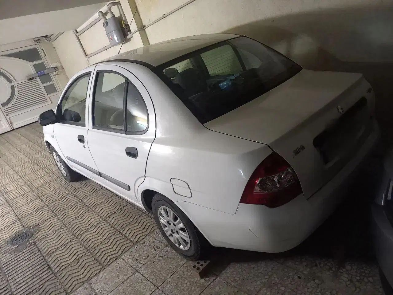 تیبا صندوق دار SX - 1395