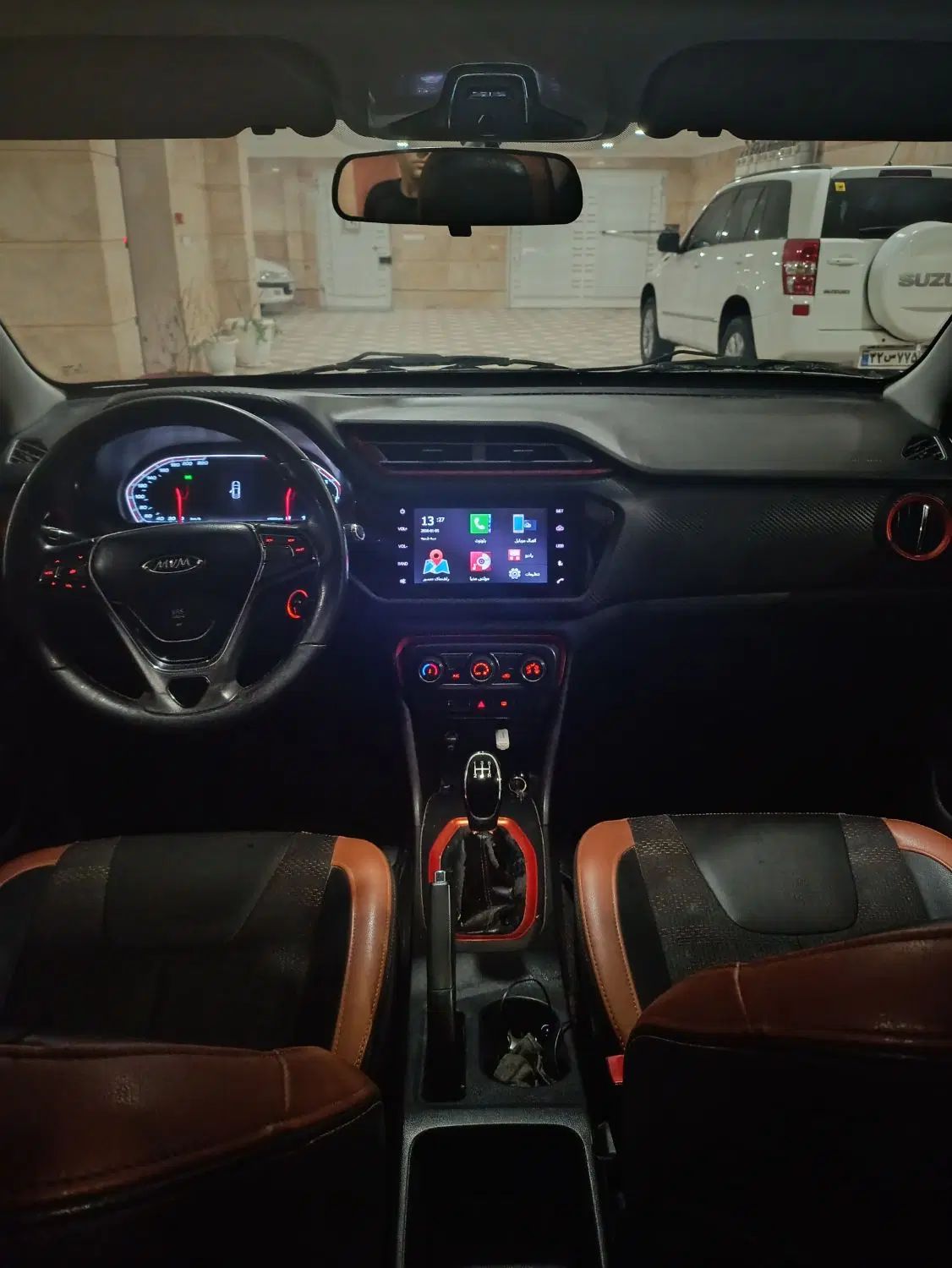 ام وی ام X22 دنده‌ای لاکچری - 1396