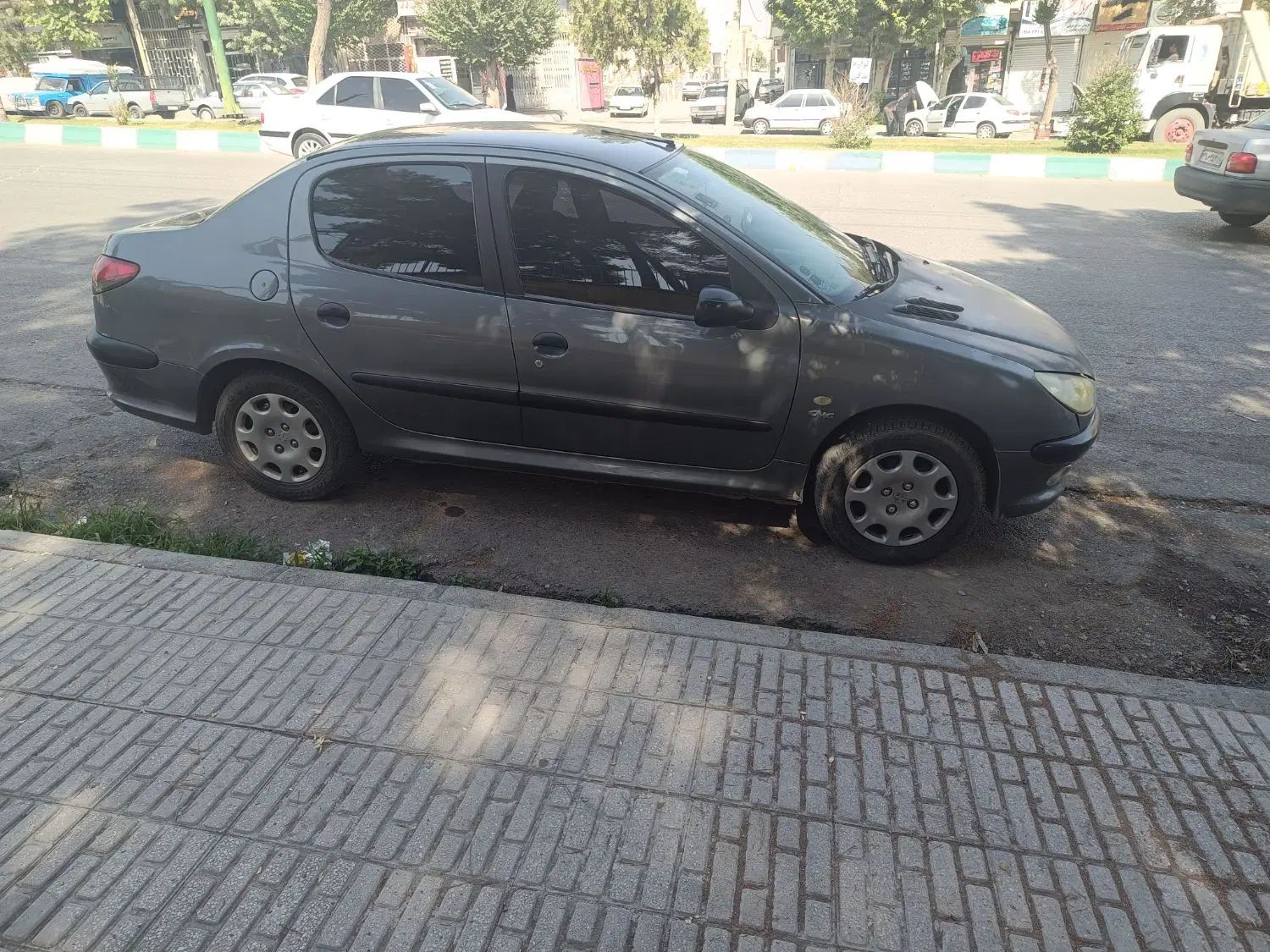 پژو ۲۰۶ صندوق دار v20 - 1390